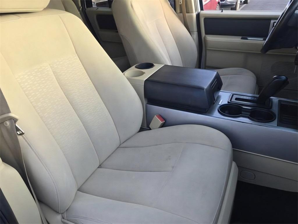used 2015 Ford Expedition car, priced at $12,800