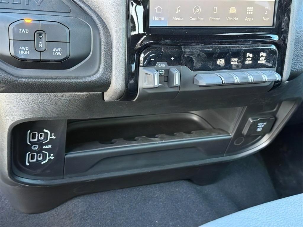 new 2025 Ram 2500 car, priced at $64,087