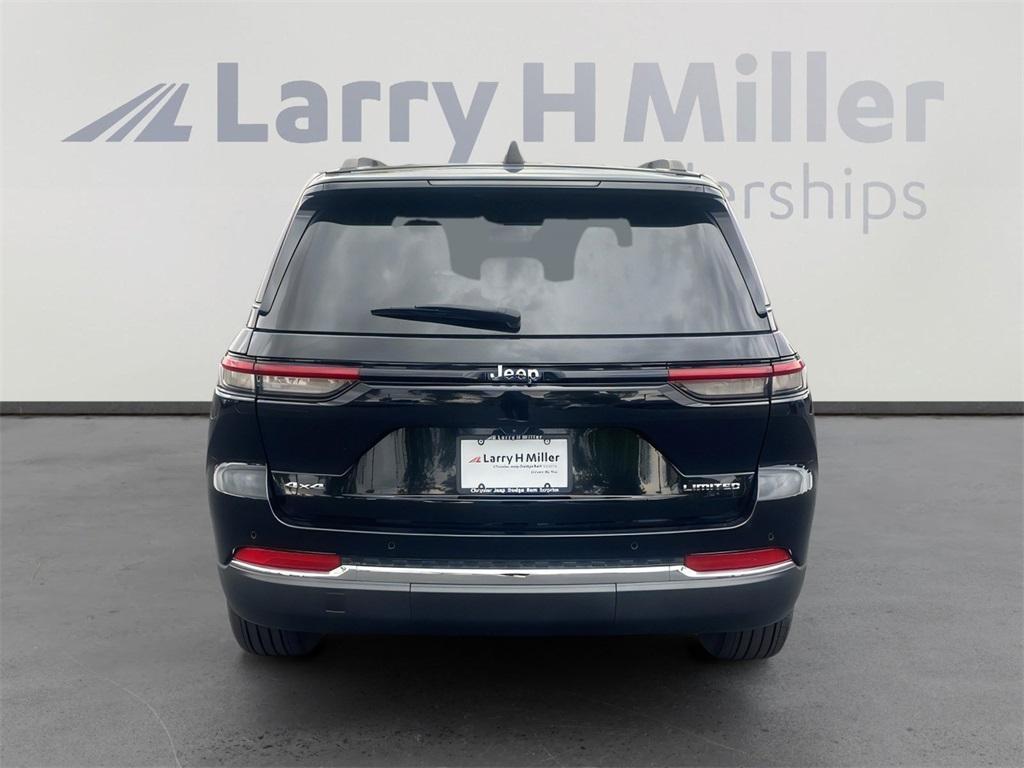 used 2023 Jeep Grand Cherokee car, priced at $33,000