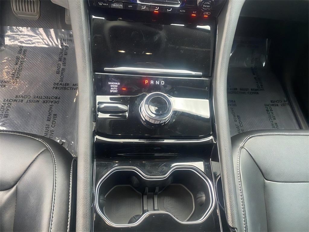 used 2023 Jeep Grand Cherokee car, priced at $33,000
