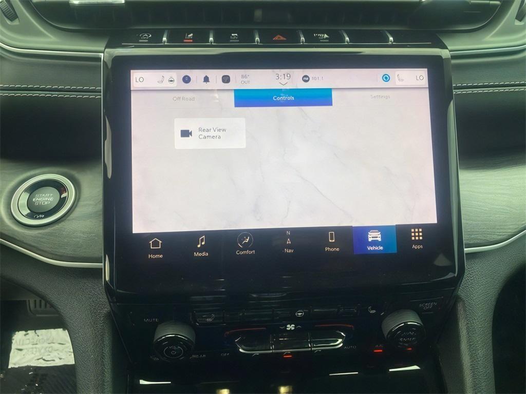used 2023 Jeep Grand Cherokee car, priced at $33,000