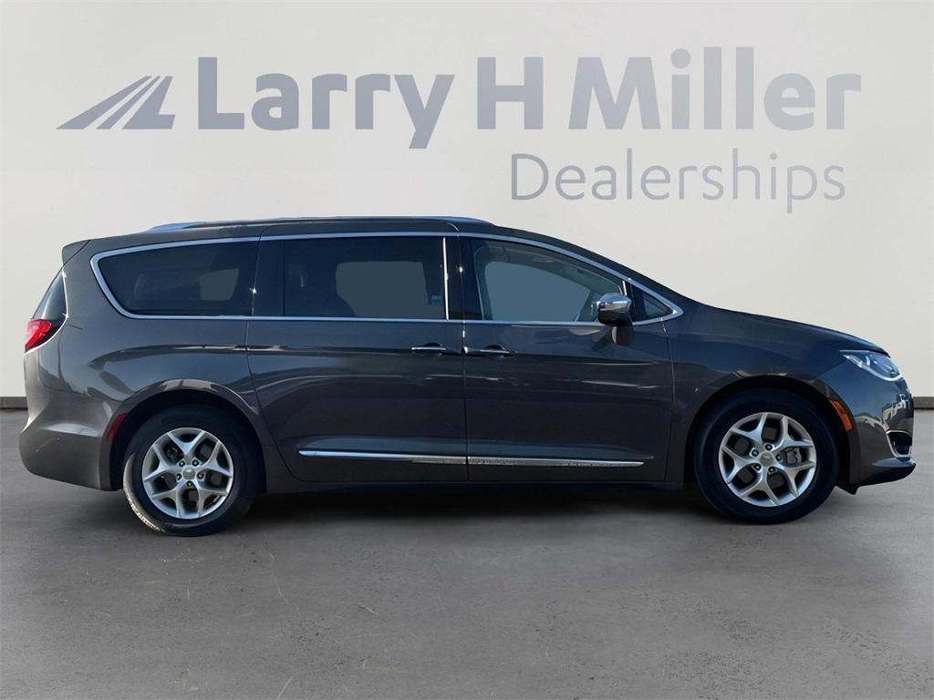 used 2020 Chrysler Pacifica car, priced at $22,500