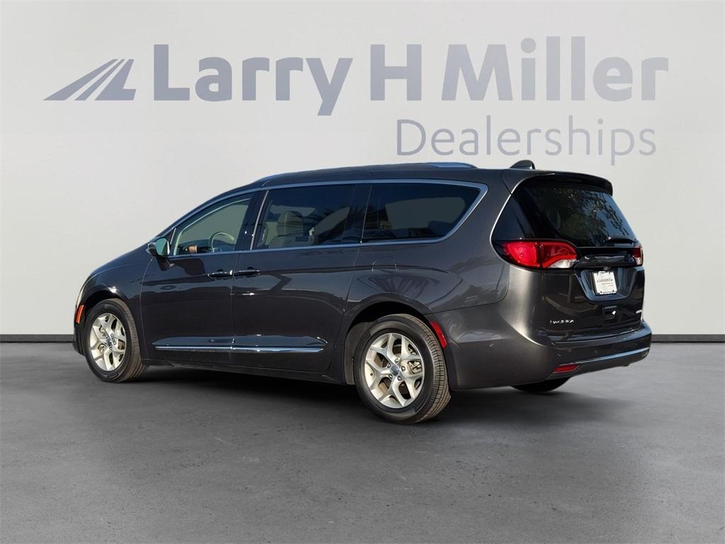 used 2020 Chrysler Pacifica car, priced at $22,500