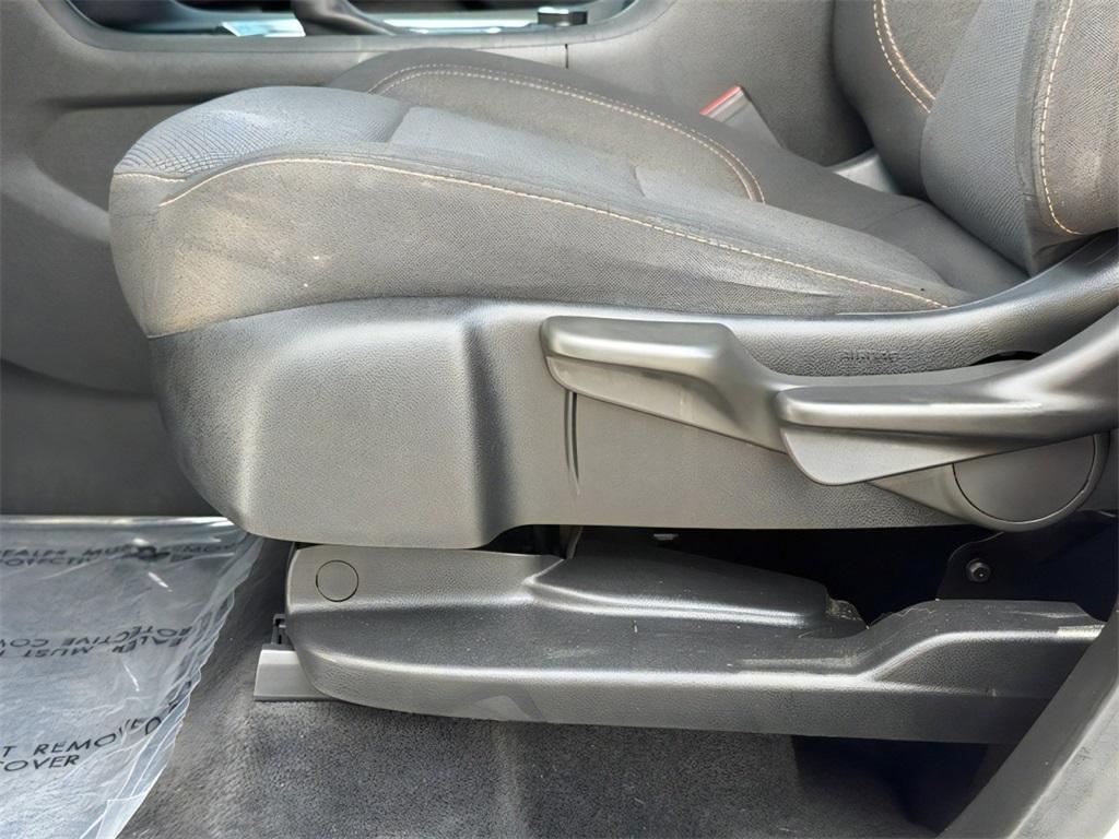 used 2020 Chevrolet Traverse car, priced at $18,500