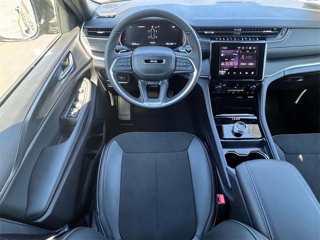 new 2025 Jeep Grand Cherokee L car, priced at $37,572