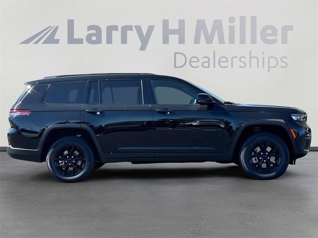 new 2025 Jeep Grand Cherokee L car, priced at $37,572