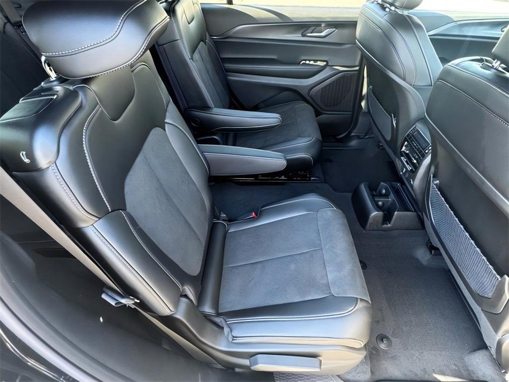 new 2025 Jeep Grand Cherokee L car, priced at $37,572