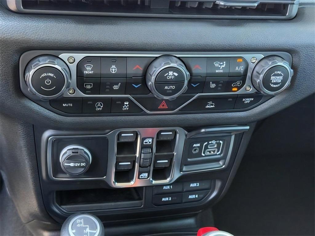 new 2025 Jeep Gladiator car, priced at $44,445