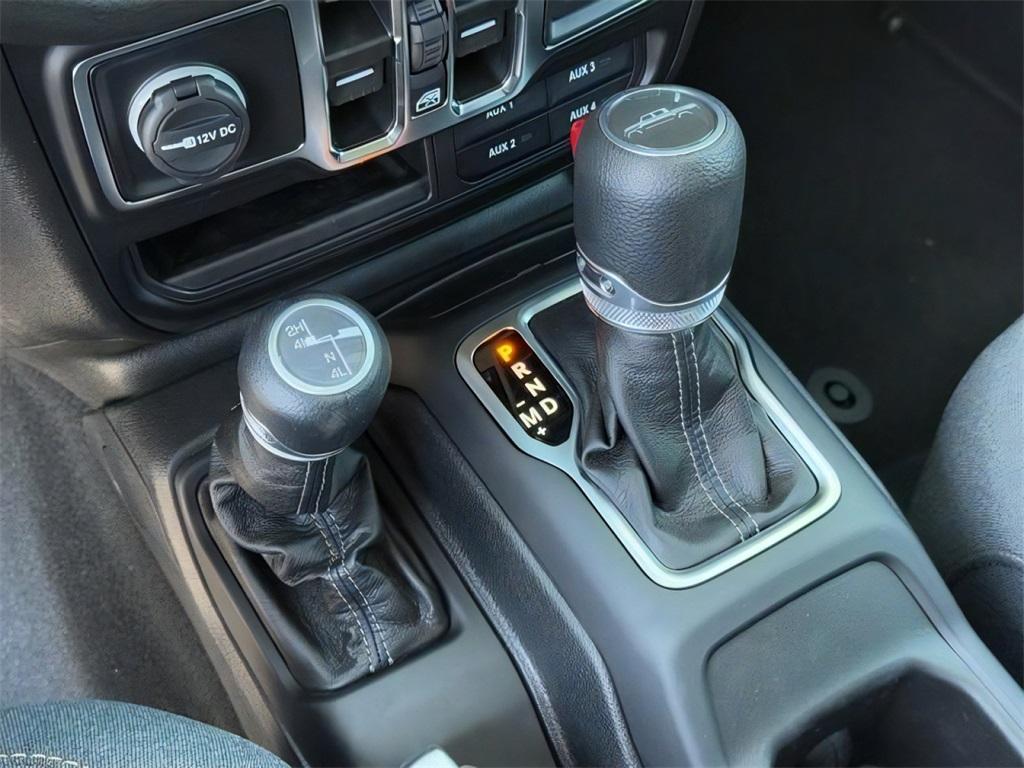 new 2025 Jeep Gladiator car, priced at $44,445