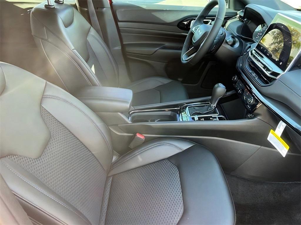 new 2025 Jeep Compass car, priced at $30,305