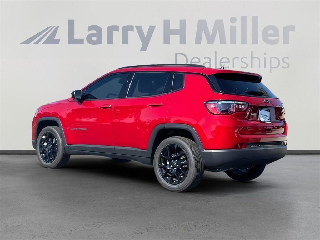 new 2025 Jeep Compass car, priced at $30,305