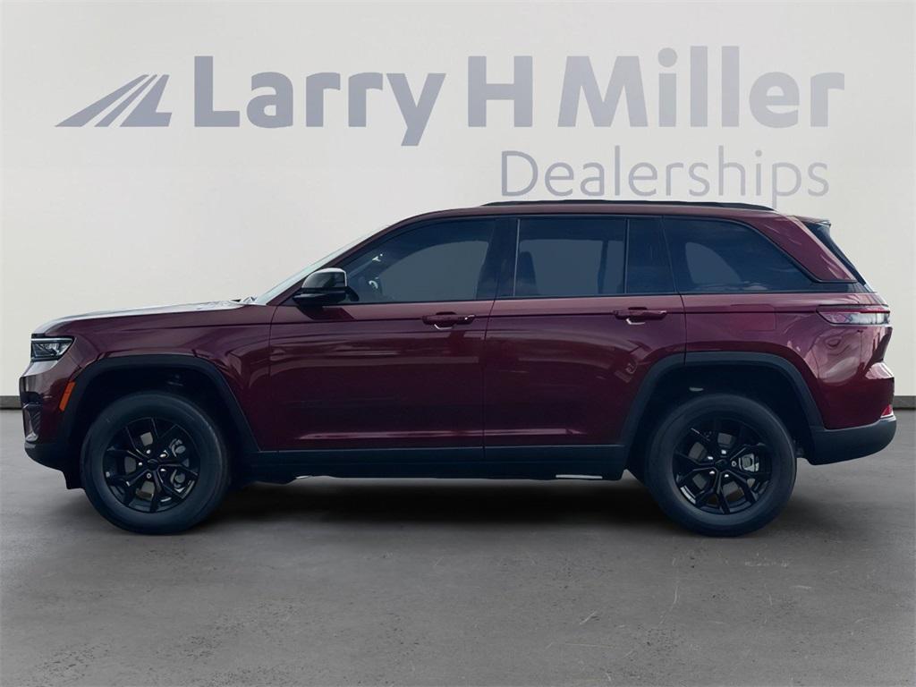 new 2025 Jeep Grand Cherokee car, priced at $36,822