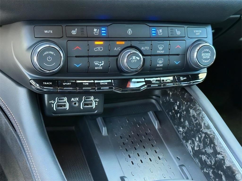 new 2025 Dodge Durango car, priced at $58,926