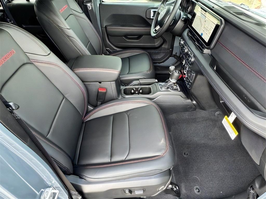 new 2025 Jeep Wrangler car, priced at $68,602