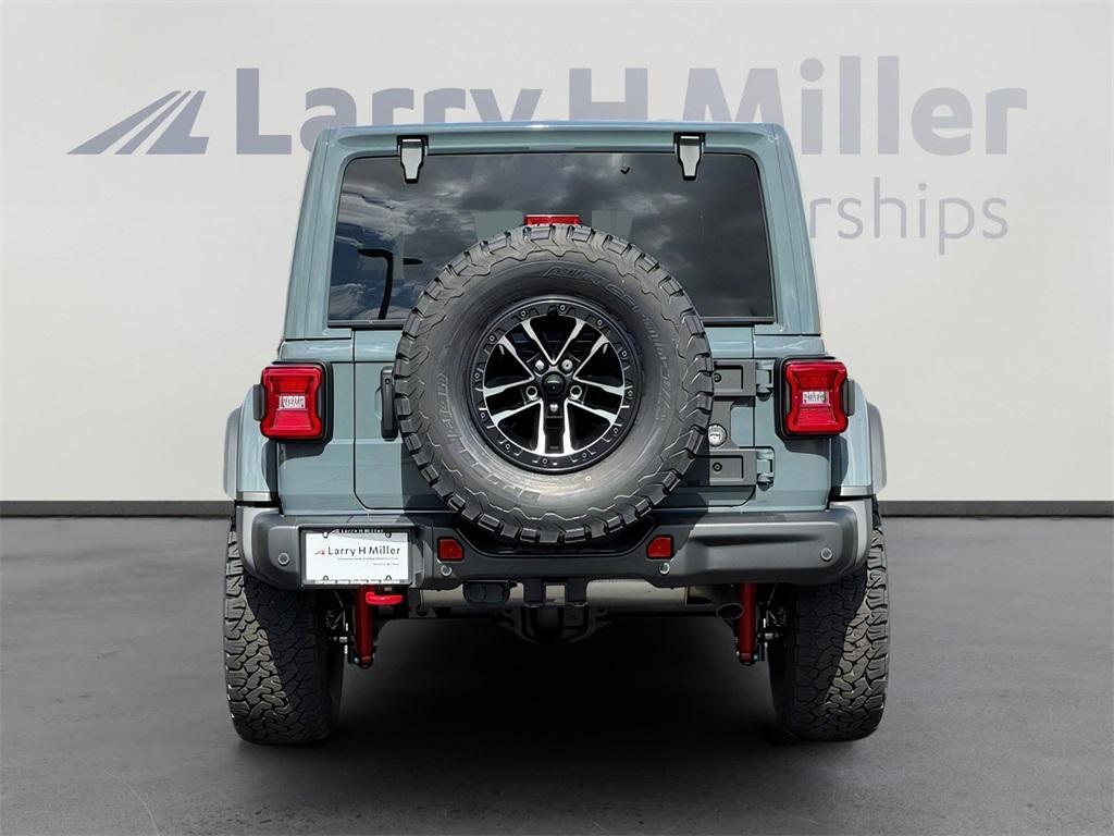 new 2025 Jeep Wrangler car, priced at $68,602