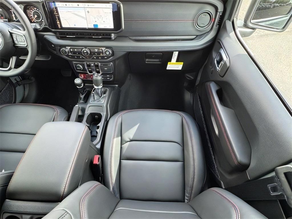 new 2025 Jeep Wrangler car, priced at $68,602