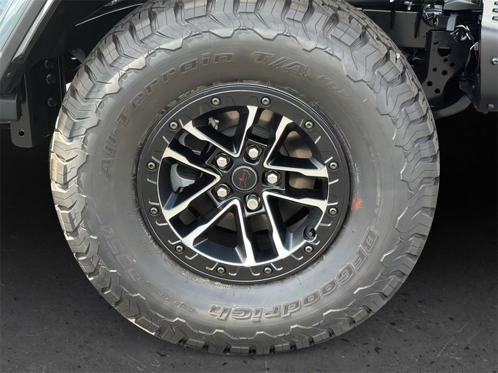 new 2025 Jeep Wrangler car, priced at $68,602