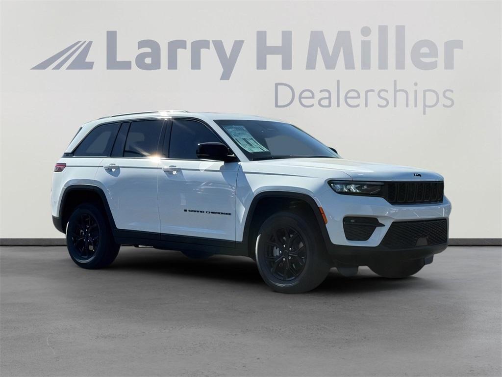 new 2025 Jeep Grand Cherokee car, priced at $43,477