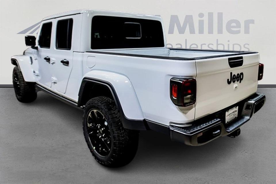 new 2025 Jeep Gladiator car, priced at $42,830