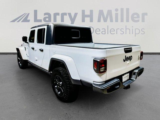 used 2021 Jeep Gladiator car, priced at $27,800