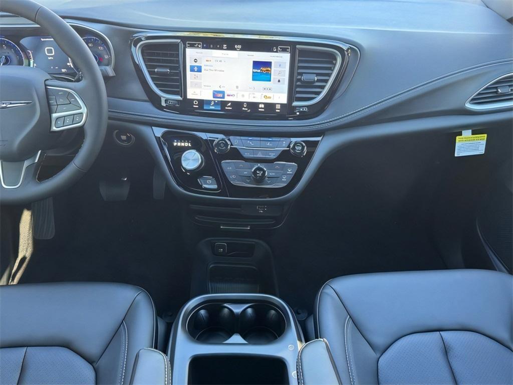 new 2026 Chrysler Pacifica car, priced at $39,987