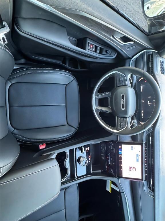 new 2025 Jeep Grand Cherokee car, priced at $46,432