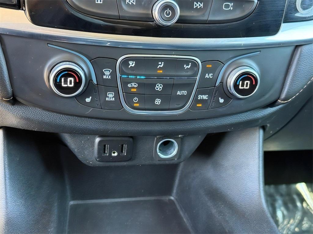 used 2020 Chevrolet Traverse car, priced at $25,000