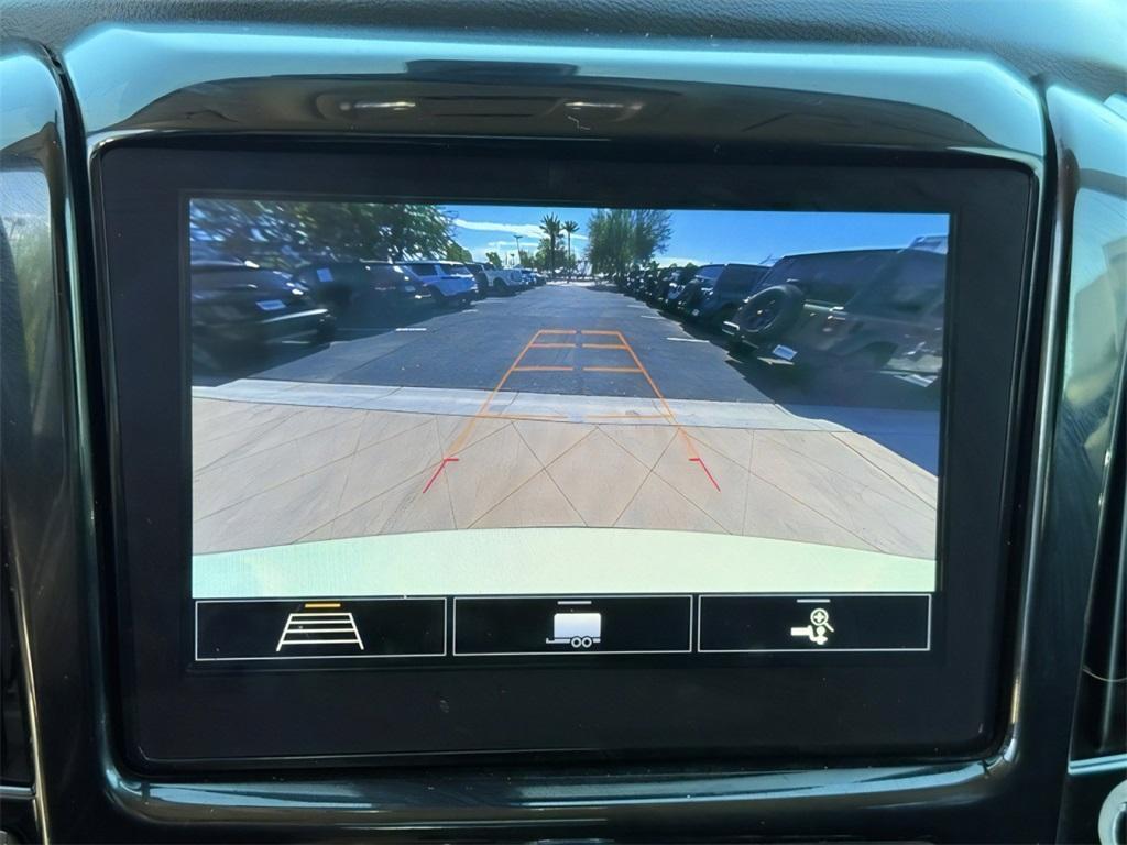 used 2020 Chevrolet Traverse car, priced at $25,000