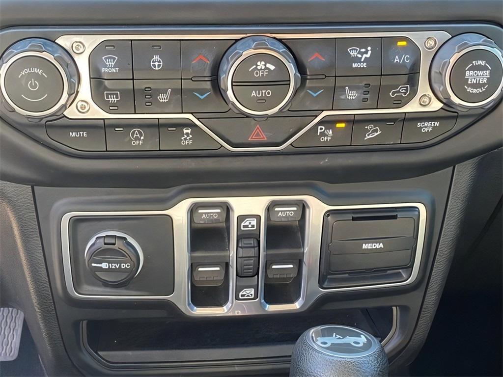 used 2018 Jeep Wrangler Unlimited car, priced at $27,000