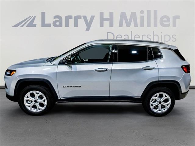 new 2025 Jeep Compass car, priced at $26,707