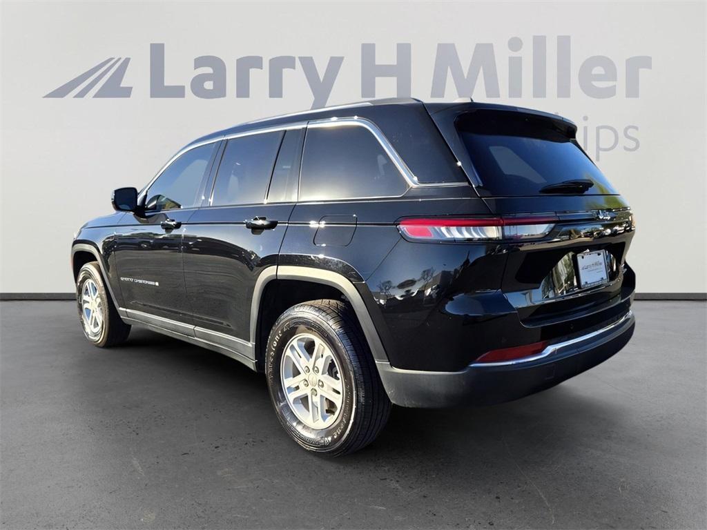 used 2023 Jeep Grand Cherokee car, priced at $25,000