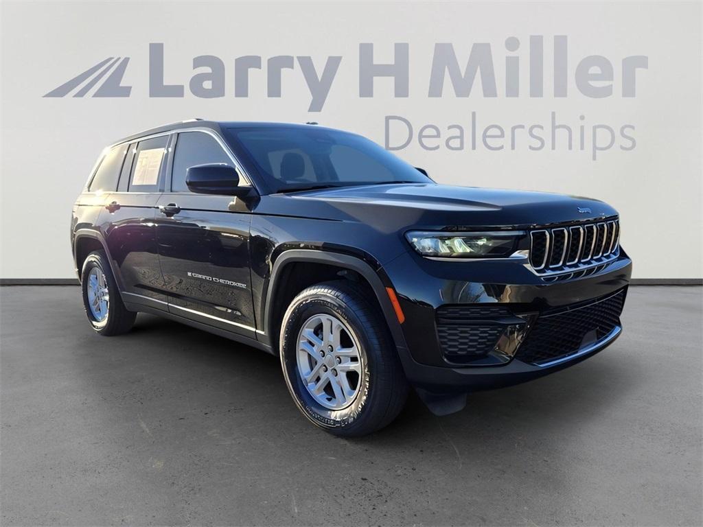 used 2023 Jeep Grand Cherokee car, priced at $25,000