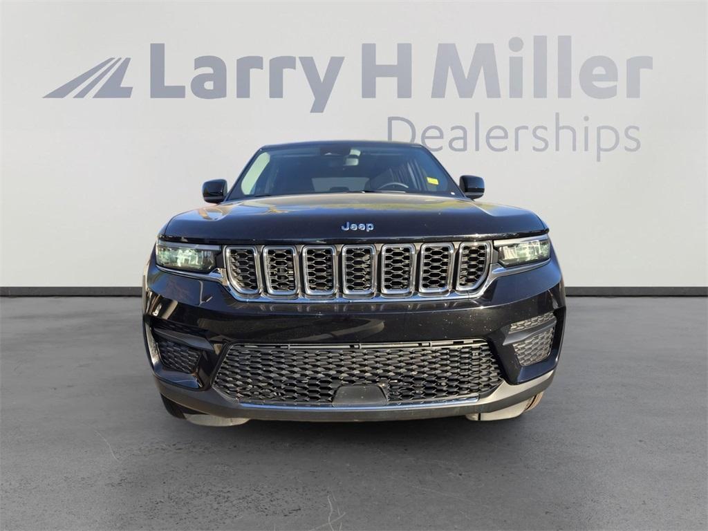 used 2023 Jeep Grand Cherokee car, priced at $25,000