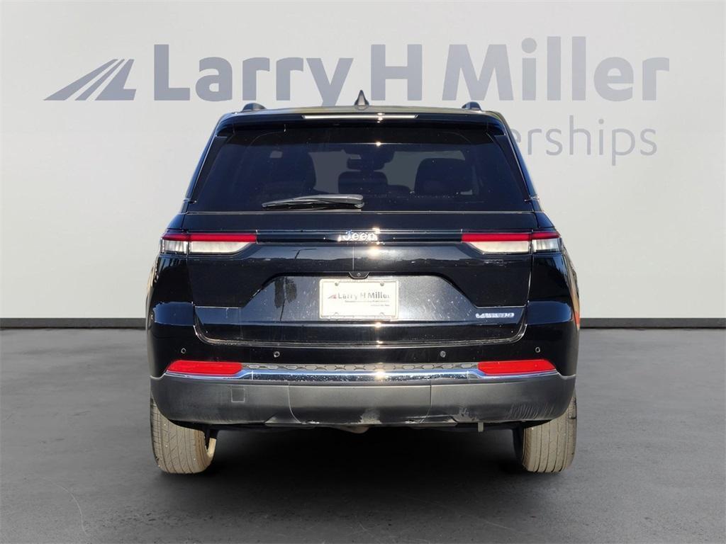 used 2023 Jeep Grand Cherokee car, priced at $25,000