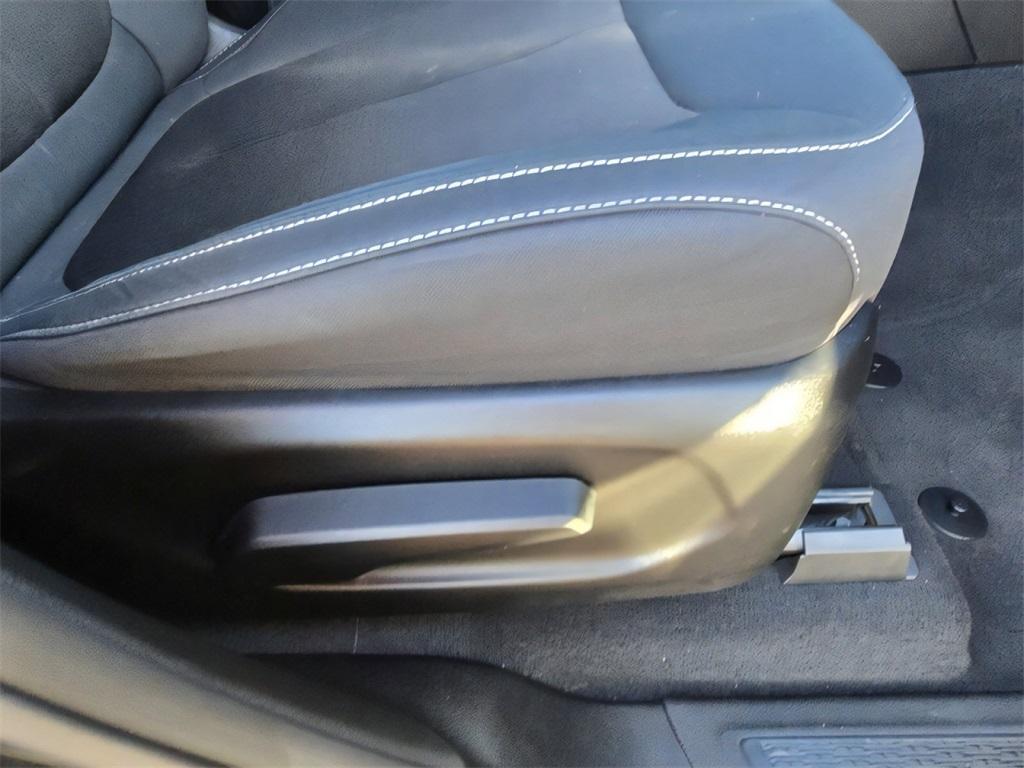 used 2023 Jeep Grand Cherokee car, priced at $25,000