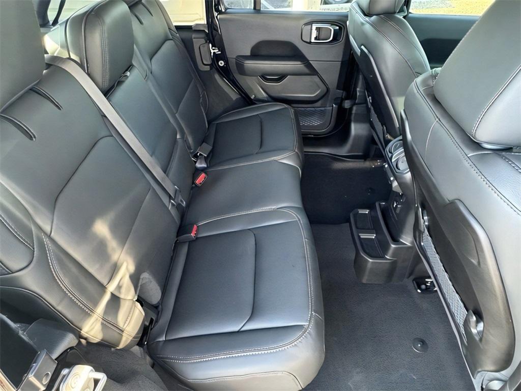 new 2025 Jeep Wrangler car, priced at $51,297