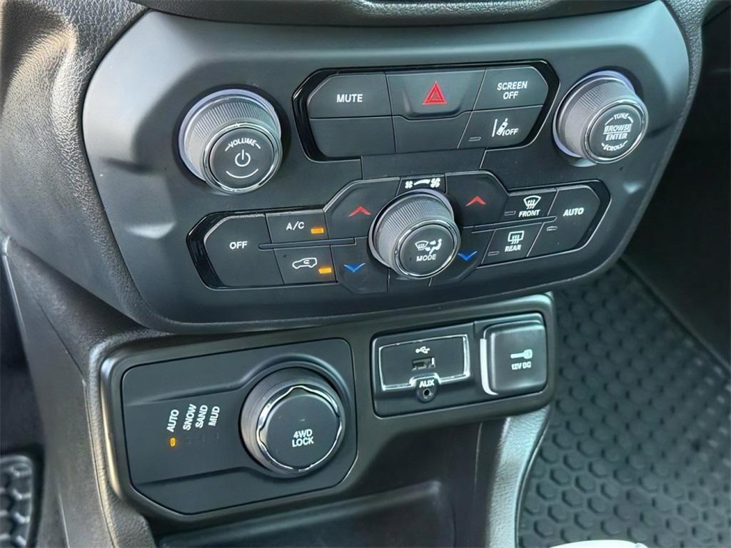 used 2022 Jeep Renegade car, priced at $19,500