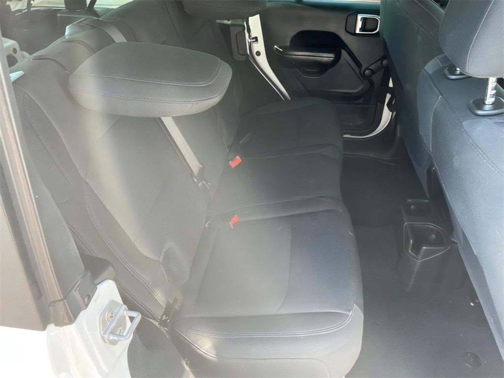 used 2021 Jeep Wrangler Unlimited car, priced at $28,000