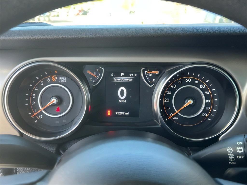 used 2021 Jeep Wrangler Unlimited car, priced at $28,000