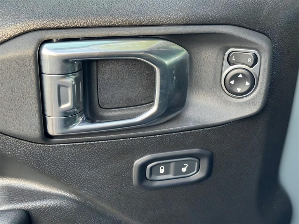 used 2025 Jeep Wrangler 4xe car, priced at $46,000