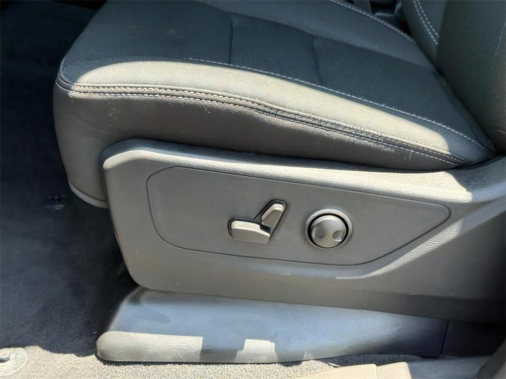 used 2025 Ram 1500 car, priced at $47,000