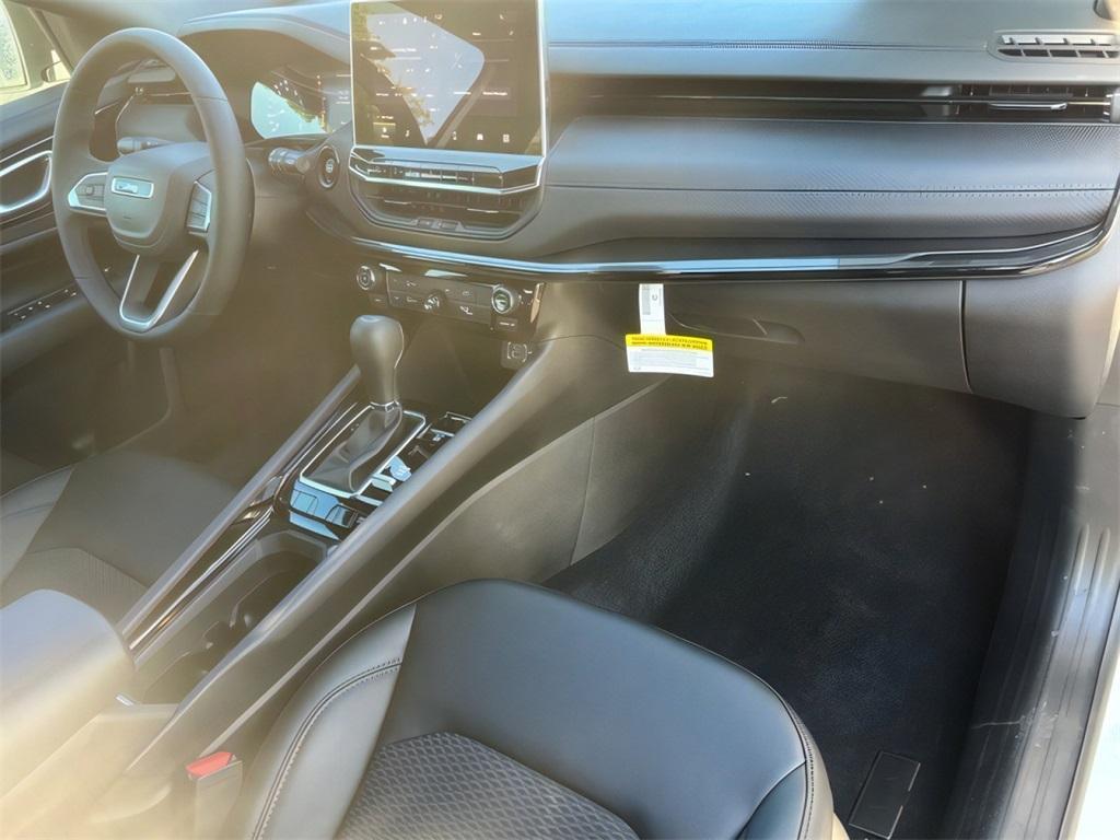 new 2025 Jeep Compass car, priced at $27,007