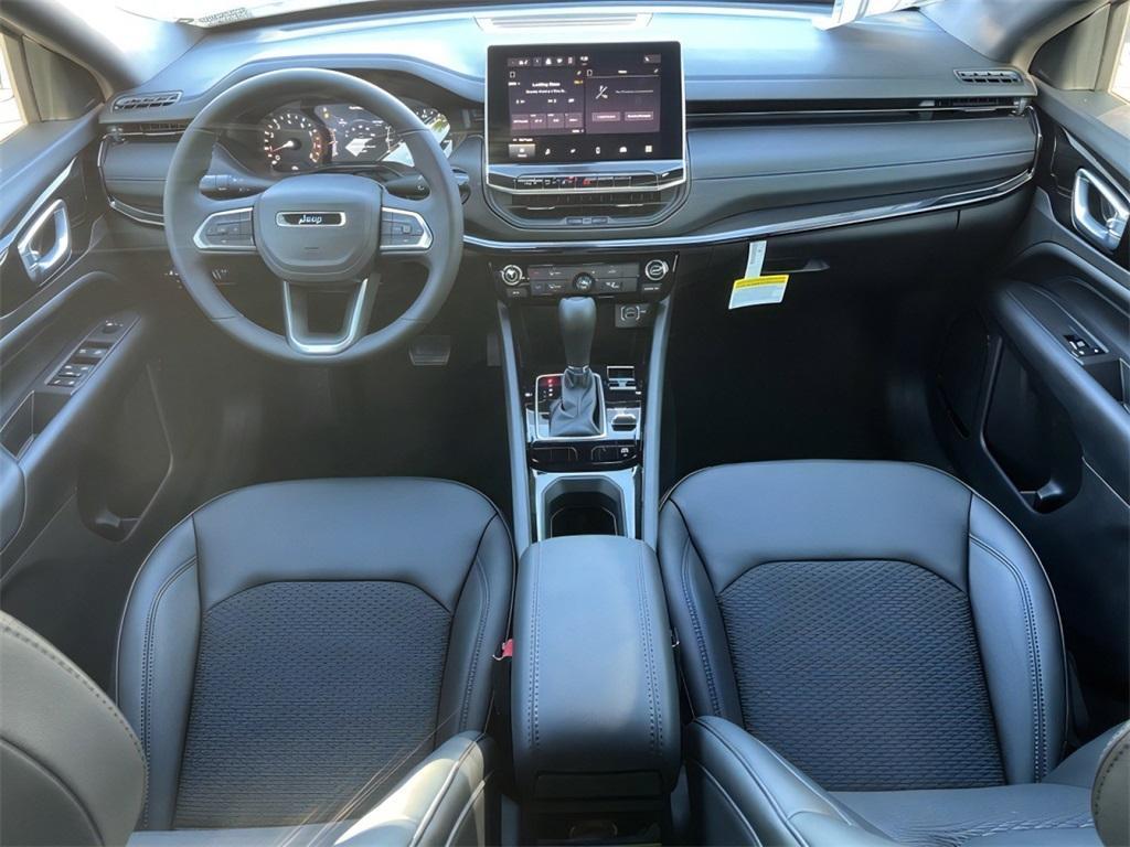 new 2025 Jeep Compass car, priced at $27,007