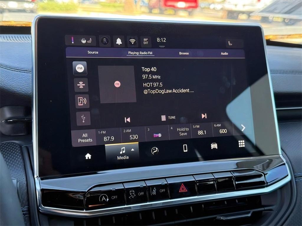 new 2025 Jeep Compass car, priced at $30,305