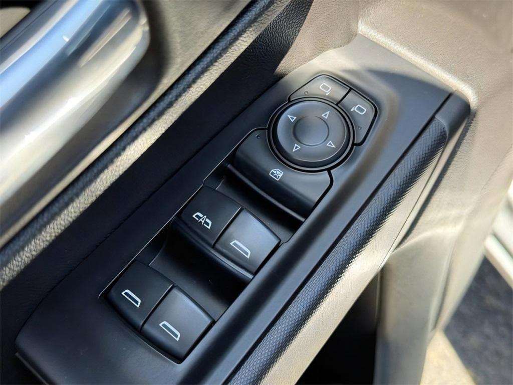 used 2021 Chevrolet Silverado 1500 car, priced at $31,000