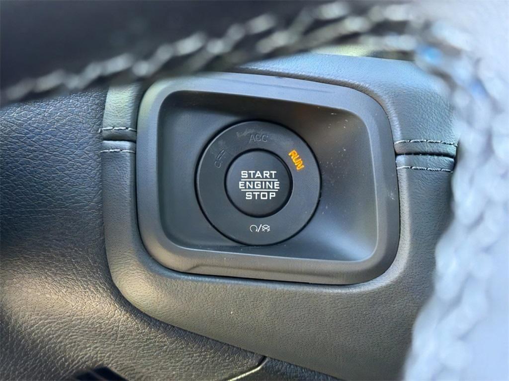 new 2025 Jeep Wrangler car, priced at $66,327