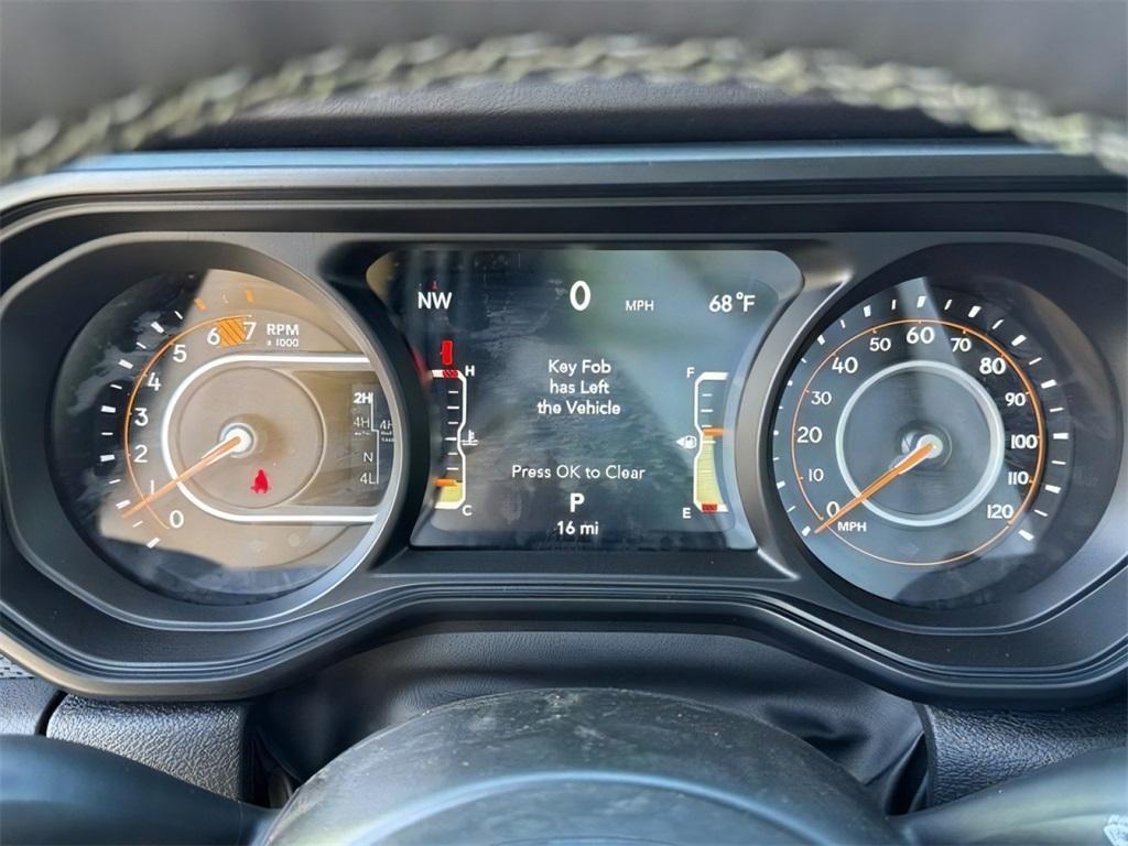 new 2025 Jeep Wrangler car, priced at $66,327