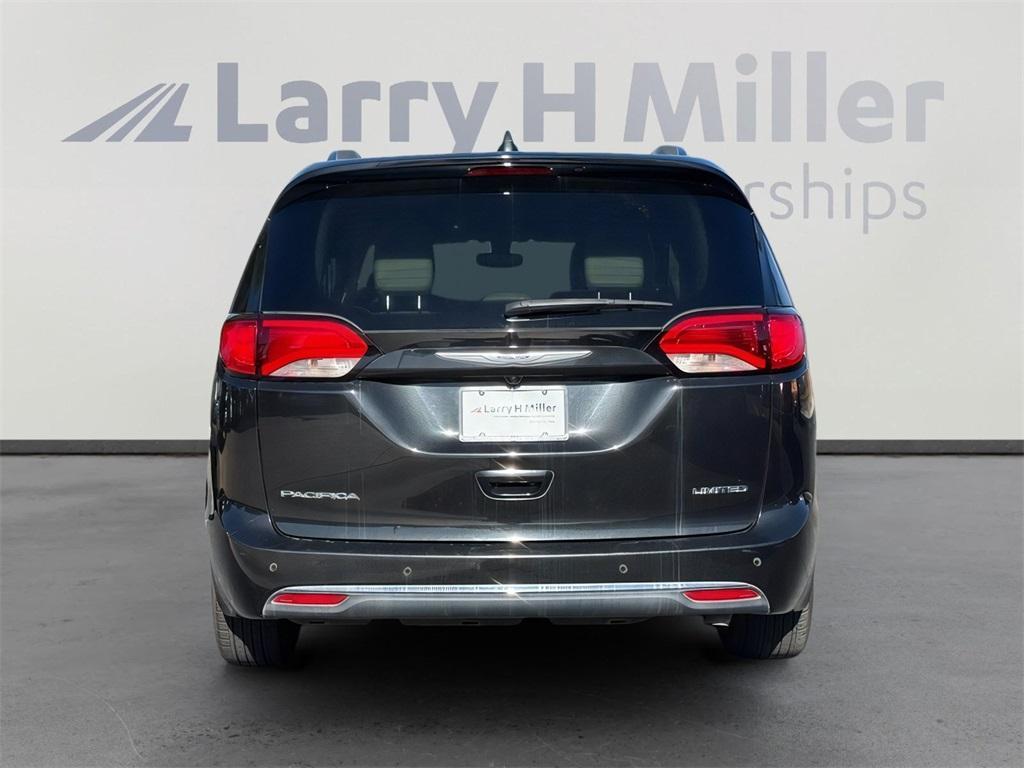 used 2020 Chrysler Pacifica car, priced at $19,000