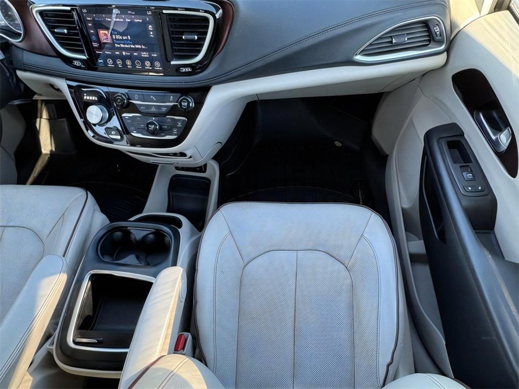 used 2020 Chrysler Pacifica car, priced at $19,000