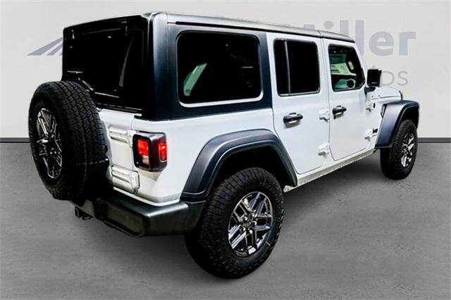 new 2025 Jeep Wrangler car, priced at $45,027